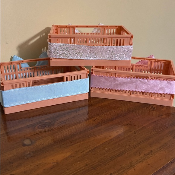 COLLAPSIBLE EASTER BASKETS/DECOR (set of 3) - Picture 8 of 11